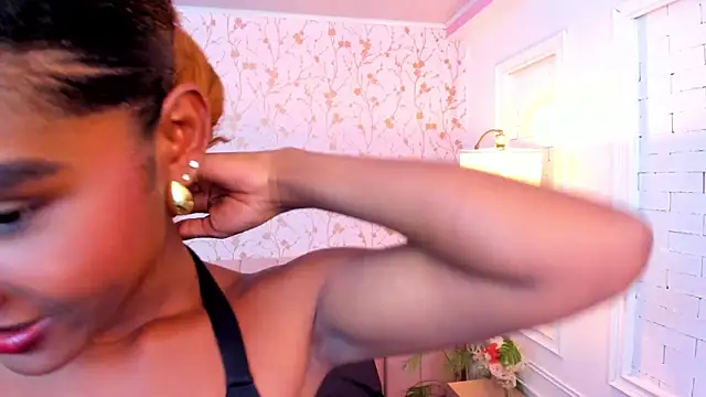 halleylorens online show from 07-02-26, 06:25