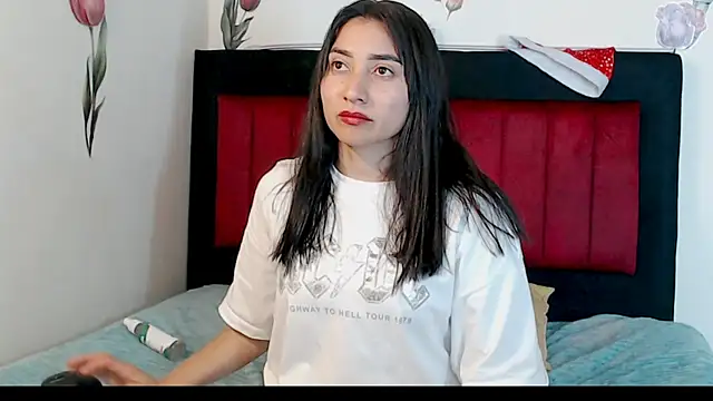 angelyxs online show from 12-20-25, 08:38