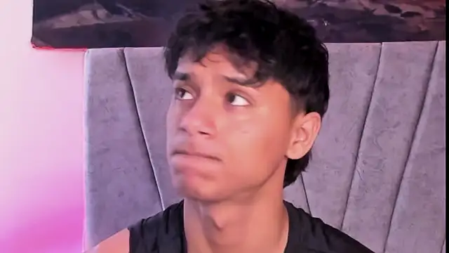 ZYZZ1312 online show from 01-08-26, 06:10