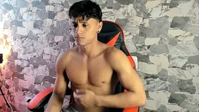 Snapshot of ZYZZ1312 chatting on 06-30-26, 07:15 ZYZZ1312 online show from 06-30-26, 07:15