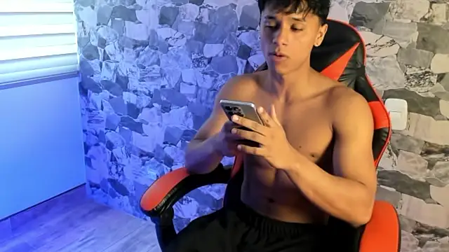 Snapshot of ZYZZ1312 chatting on 07-17-26, 05:51 ZYZZ1312 online show from 07-17-26, 05:51
