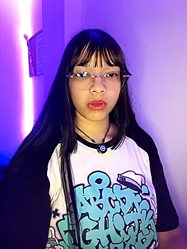 Iwarii online show from 02-13-26, 05:36