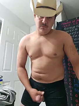 Snapshot of Biglou97 chatting on 02-07-26, 12:47 Biglou97 online show from 02-07-26, 12:47