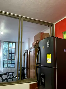 Snapshot of eve_linn99 chatting on 10-05-25, 10:29 eve linn99 online show from 10-05-25, 10:29