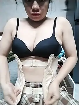 Snapshot of Mie_rose chatting on 11-05-25, 01:16 Mie rose online show from 11-05-25, 01:16