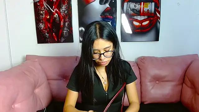 Miahotcs1 online show from 03-05-26, 02:02