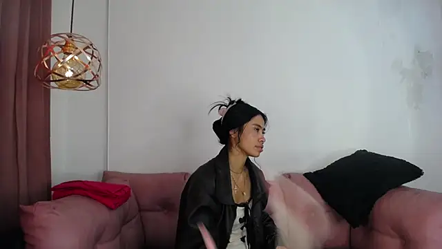 Miahotcs1 online show from 05-14-26, 03:30