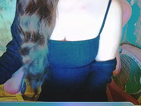 Snapshot of ahoa_Tk chatting on 11-21-25, 06:06 ahoa Tk online show from 11-21-25, 06:06