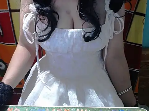 Snapshot of ahoa_Tk chatting on 07-18-26, 05:50 ahoa Tk online show from 07-18-26, 05:50