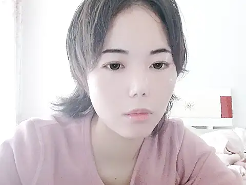 Snapshot of huihui520-- chatting on 10-02-25, 04:19 huihui520-- online show from 10-02-25, 04:19