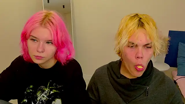 Bonnie And C1yde online show from 10-21-25, 05:02