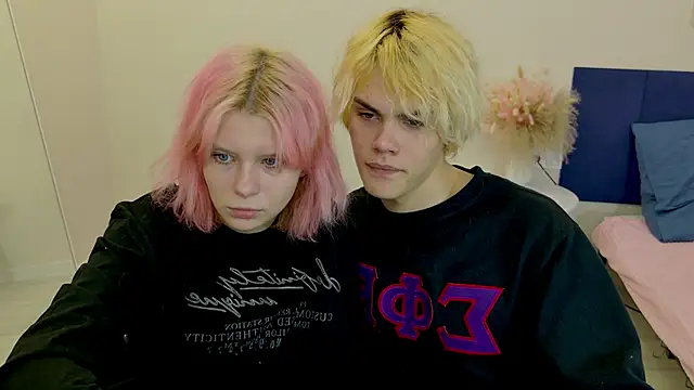 Bonnie And C1yde online show from 11-04-25, 05:12