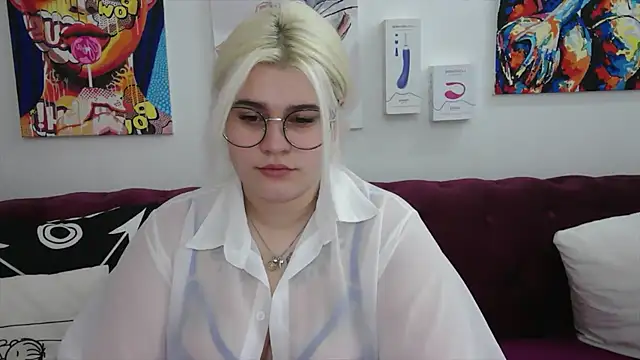 Snapshot of Amber_Monro chatting on 10-04-25, 02:20 Amber Monro online show from 10-04-25, 02:20