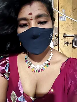 Snapshot of srav43 chatting on 10-11-25, 05:44 srav43 online show from 10-11-25, 05:44