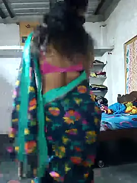 Snapshot of srav43 chatting on 10-29-25, 06:09 srav43 online show from 10-29-25, 06:09