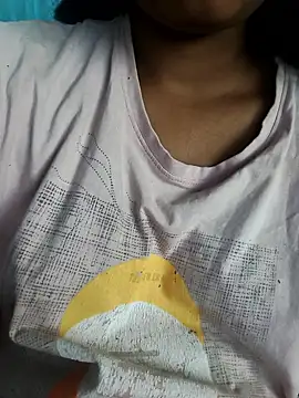 Snapshot of srav43 chatting on 01-09-26, 05:32 srav43 online show from 01-09-26, 05:32