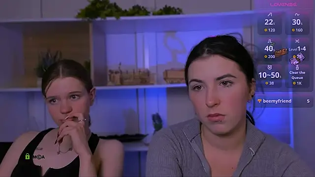 janet shy online show from 09-11-25, 01:49