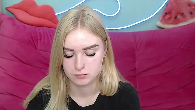 SofySofty online show from 11-14-25, 06:12