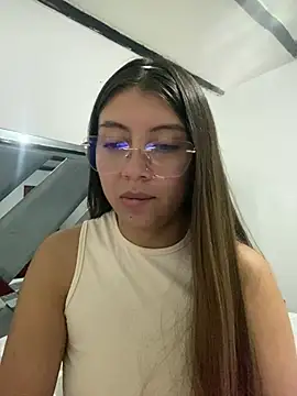 Sara-cooper2 online show from 07-16-26, 01:11