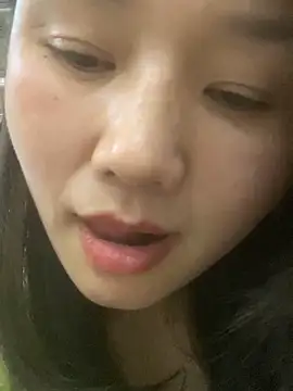 Snapshot of Mier-cn chatting on 04-01-26, 02:03 Mier-cn online show from 04-01-26, 02:03