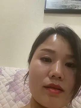 Snapshot of Mier-cn chatting on 04-04-26, 12:46 Mier-cn online show from 04-04-26, 12:46