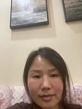 Snapshot of Mier-cn chatting on 04-19-26, 12:48 Mier-cn online show from 04-19-26, 12:48