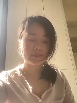 Snapshot of Mier-cn chatting on 05-03-26, 01:55 Mier-cn online show from 05-03-26, 01:55
