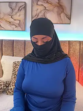 azza   online show from 10-24-25, 04:36