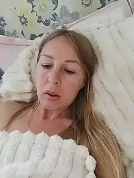 LunaSugarX online show from 09-30-25, 09:25