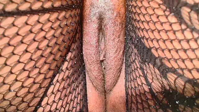 Snapshot of Sexy_PureFire chatting on 10-14-25, 04:41 Sexy PureFire online show from 10-14-25, 04:41