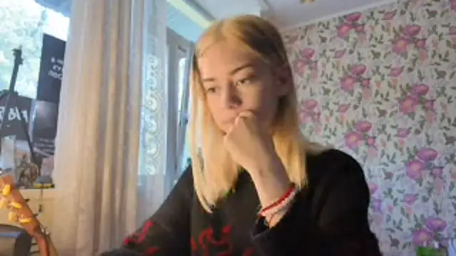 Witching Moon online show from 09-24-25, 07:23