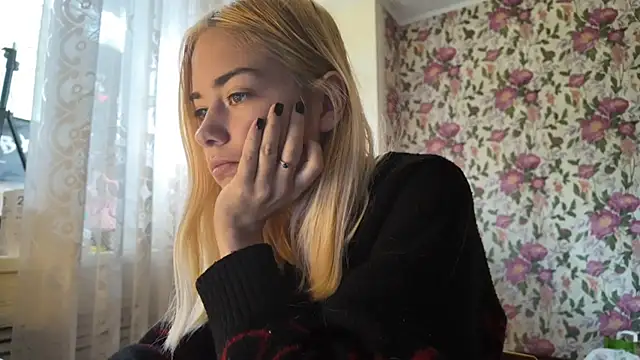 Witching Moon online show from 10-04-25, 07:28