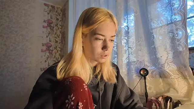 Witching Moon online show from 10-06-25, 07:50