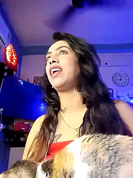 Snapshot of Love_Beauty01 chatting on 02-10-26, 06:45 Love Beauty01 online show from 02-10-26, 06:45