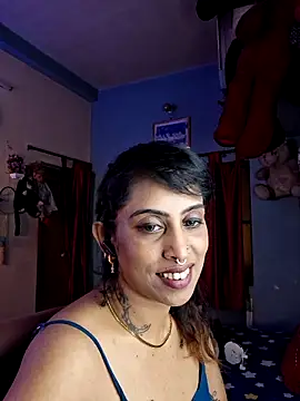 Love Beauty01 online show from 04-27-26, 07:01