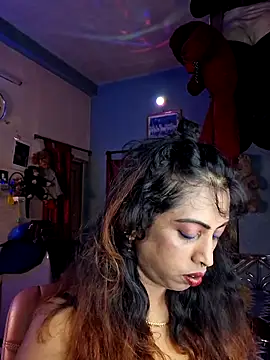 Love Beauty01 online show from 06-13-26, 06:17