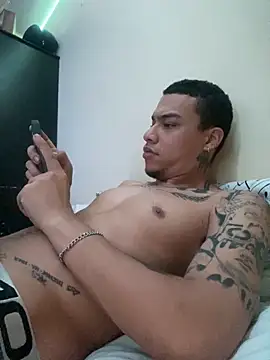 AlphaMasterXxx online show from 09-17-25, 01:02