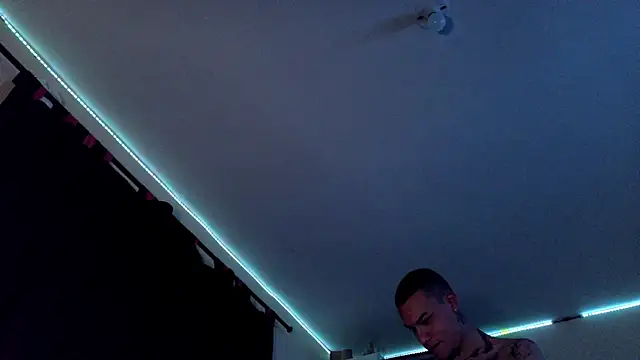 AlphaMasterXxx online show from 10-19-25, 11:38