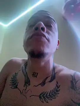 AlphaMasterXxx online show from 10-22-25, 12:11