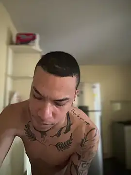 AlphaMasterXxx online show from 10-26-25, 12:55