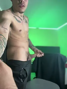 AlphaMasterXxx online show from 11-29-25, 12:46