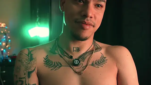 AlphaMasterXxx online show from 04-02-26, 01:47