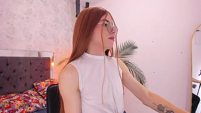 Snapshot of mysterius_boy chatting on 11-19-25, 08:42 mysterius boy online show from 11-19-25, 08:42