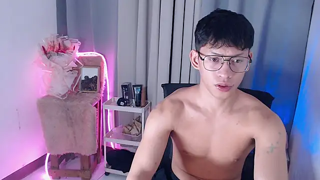 pinkcock froi2305 online show from 03-25-26, 09:10