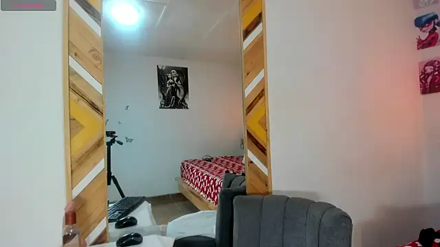 SoleneFontaine online show from 11-04-25, 11:53