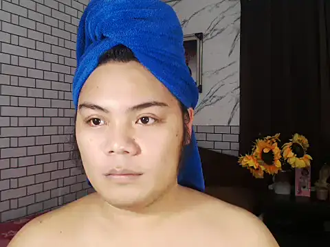 Snapshot of TSbrianaHugeCock chatting on 10-18-25, 09:10 TSbrianaHugeCock online show from 10-18-25, 09:10