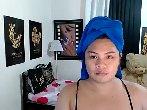 TSbrianaHugeCock online show from 02-10-26, 01:59