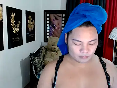 TSbrianaHugeCock online show from 04-24-26, 02:30