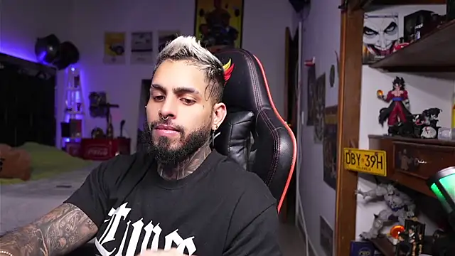 logan hugh8 online show from 04-09-26, 06:19