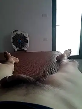 Snapshot of quoc85 chatting on 10-06-25, 07:50 quoc85 online show from 10-06-25, 07:50